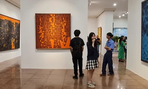 Ấn tượng từ triển lãm tranh “Cấu trúc” của họa sĩ Nguyễn Huy Hoàng