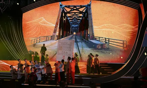 Phát triển văn học nghệ thuật để xây dựng con người mới ở vùng Kinh Bắc thượng