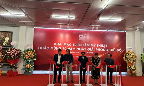 Triển lãm mỹ thuật Chào mừng 70 năm ngày Giải phóng Thủ đô