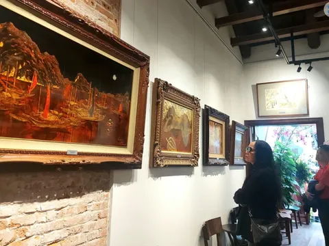 Trưng bày bộ sưu tập tranh đặc biệt tại triển lãm “Sắc xuân Hà thành”