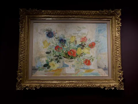 LÊ PHỔ – TĨNH VẬT HOA Giai đoạn Romanet Sơn dầu trên lụa bồi Kích thước: 70 × 100 cm