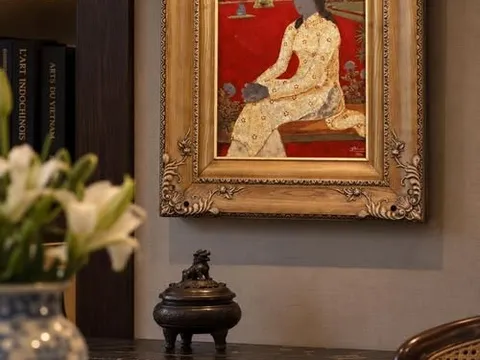 Thiếu nữ bên Hồ Gươm – Hà Nội, 1976